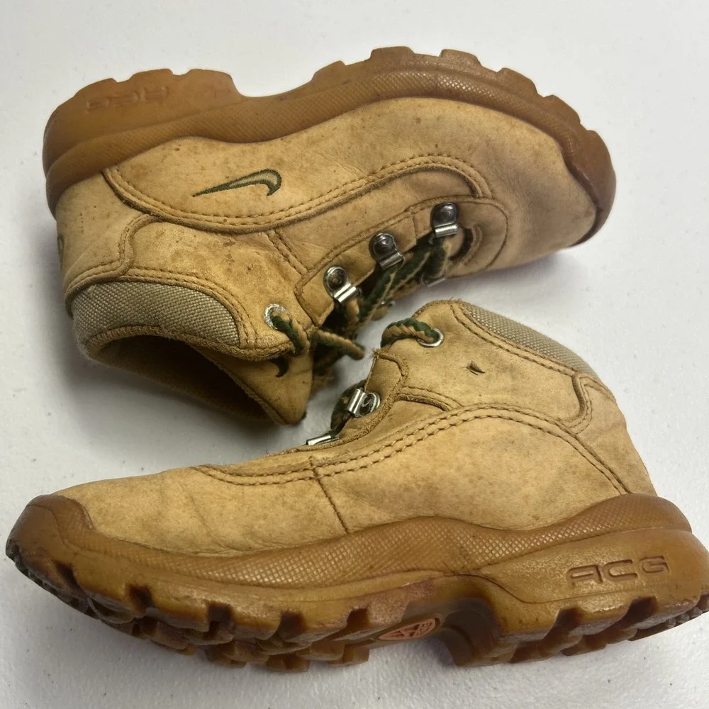 Vtg Nike ACG Rockskipper TD Wheat Tan Toddler Hiking Boots Size 9.5C Rare